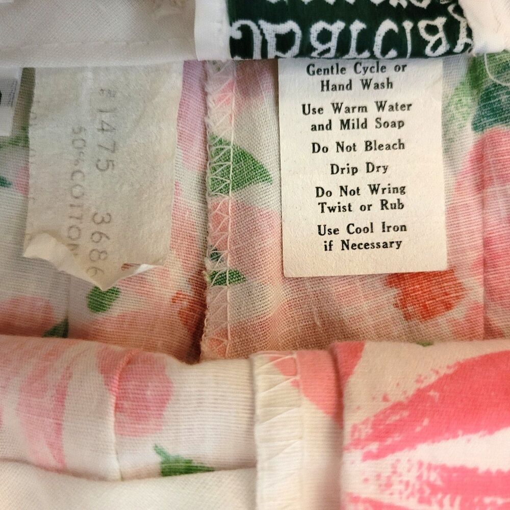 Vintage 80s Floral Coquette Pink Daisy skirt, Cottagecore, Palm Beach Prep sz S - Picture 10 of 13